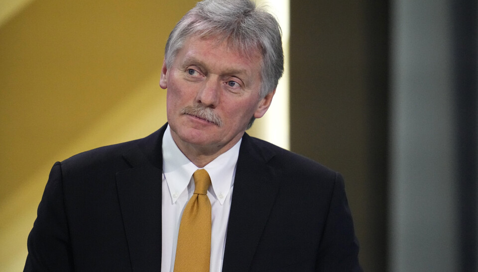 KONFRONTASJON: talsmann Dmitrij Peskov mener Nato er involvert i krigen i Ukraina.