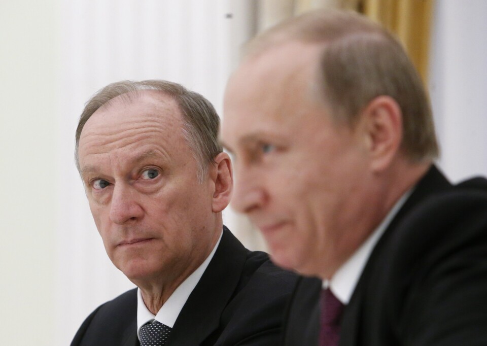 NÆRE: Nikolaj Patrusjev sammen med Vladimir Putin, 26. mai 2015.