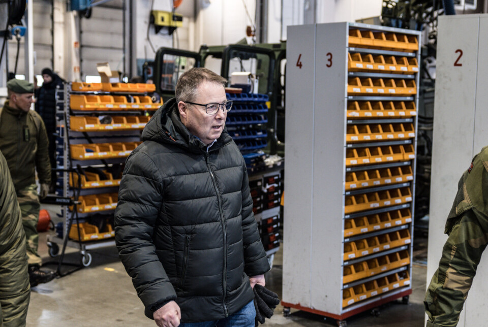 UENIG: Forsvarsminister Bjørn Arild Gram svarer Kai Eide.