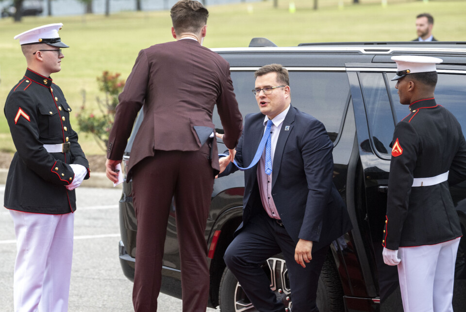 ALLE MÅ MED: Litauens forsvarsminister Laurynas Kasciunas mener konvensjoner kun betyr noe når alle overholder dem.