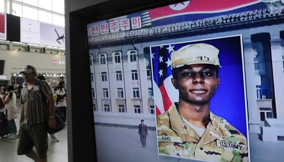 U.S. ARMY: Et bilde av Travis King vises på et sørkoreansk TV-program. Den amerikanske soldaten som løp inn i Nord-Korea, erkjenner å ha desertert og har inngått en tilståelsesavtale med amerikanske myndigheter.
