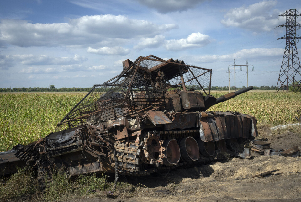 FRAMSKRITT: En ødelagt russisk stridsvogn nær Sudzja i Kursk. Ukraina har gjort nye framskritt i den russiske regionen, hevder president Volodymyr Zelenskyj. Ukrainerne innledet en overraskende offensiv i grenseregionen 6.