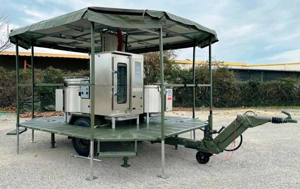 KOKEVOGN 24: Kokkärra 24 kan brukes åpen, som her, eller dekkes med teltduk i dårlig vær.