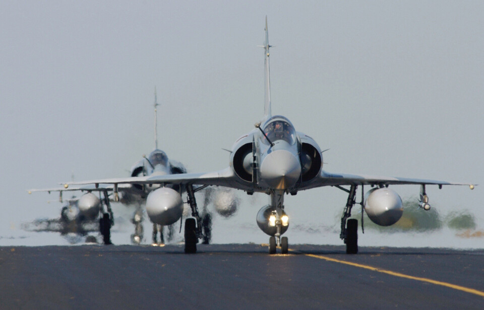 PÅ VEI TIL UKRAINA: Franske Mirage 2000-5F jagerfly under en øvelse i Australia i 2004.