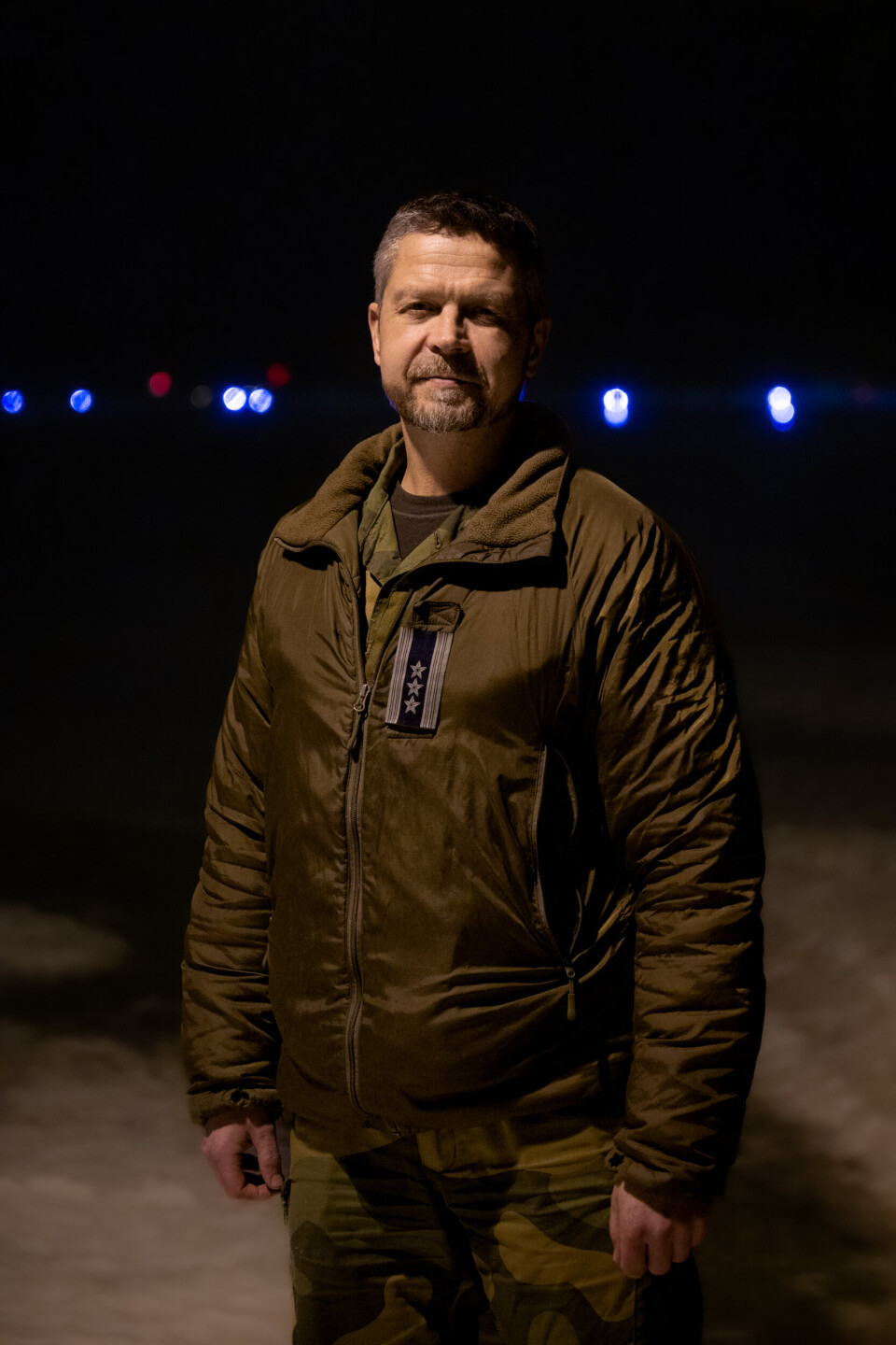 FORTSETTER I FORSVARET: Oberst Eirik Stueland trer av som sjef for helikoptervingen på Bardufoss, og blir leder for anskaffelser i Forsvaret.