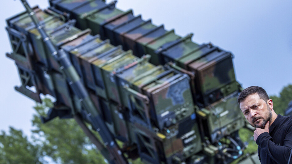 Norge støtter Ukraina med luftvern for 1,4 milliarder kroner