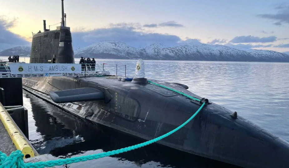 Brann på britisk atomubåt-verft