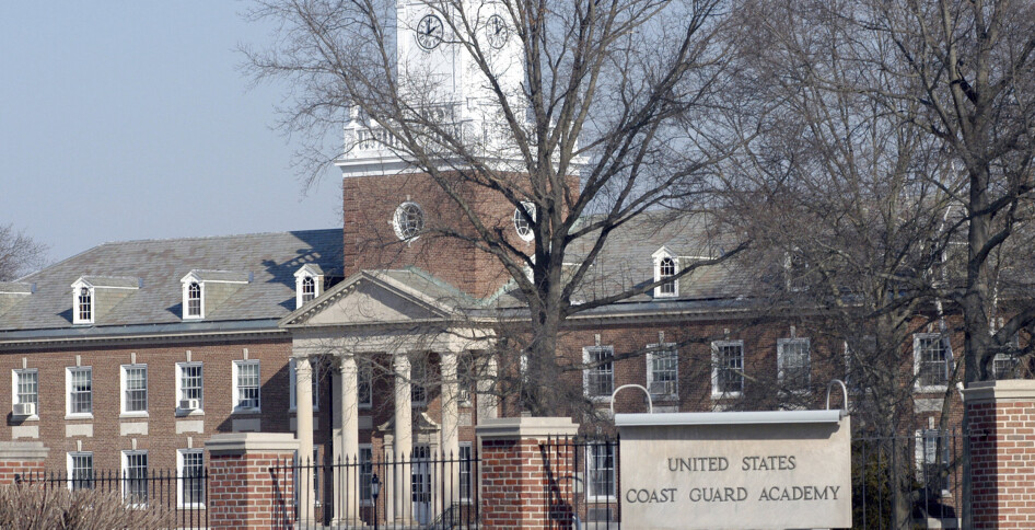 Flere saksøker USAs kystvaktakademi