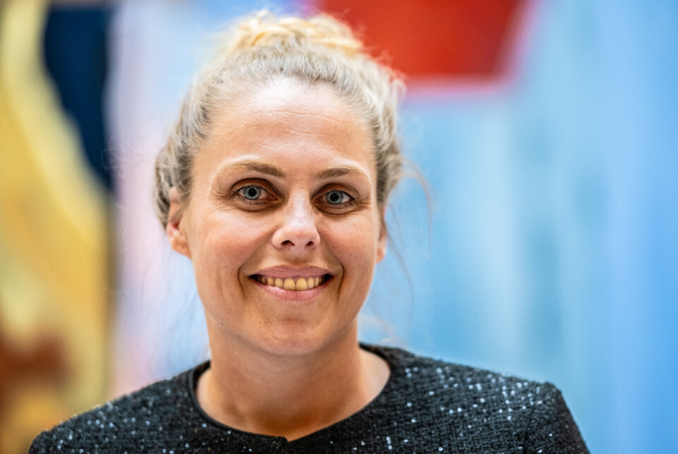 PERMISJON: Statssekretær Anne Marie Aanerud (Sp) skal ut i foreldrepermisjon og Cecilie Juul Stensrud (Sp) er konstituert som ny statssekretær i Forsvarsdepartementet.