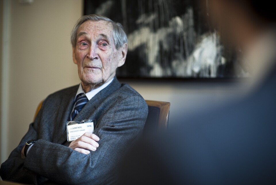 SØNSTEBY: I filmen Nr. 24 får vi et innblikk i hvordan Gunnar Sønsteby hadde det under andre verdenskrig og etter krigen. Etter krigen reiste han rundt i landet og holdt foredrag om arbeidet hans under krigen.