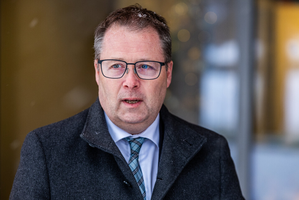 Forsvarsminister Bjørn Arild Gram (Sp) la fram på Jørstadmoen at det kommer et nytt idretts-og velferdsbygg på leiren.