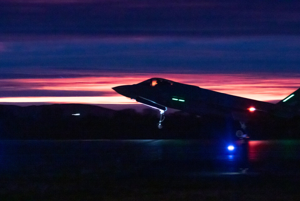 KAMPFLY: Ett av de fire nye F-35-flyene lander ved Ørland flystasjon.