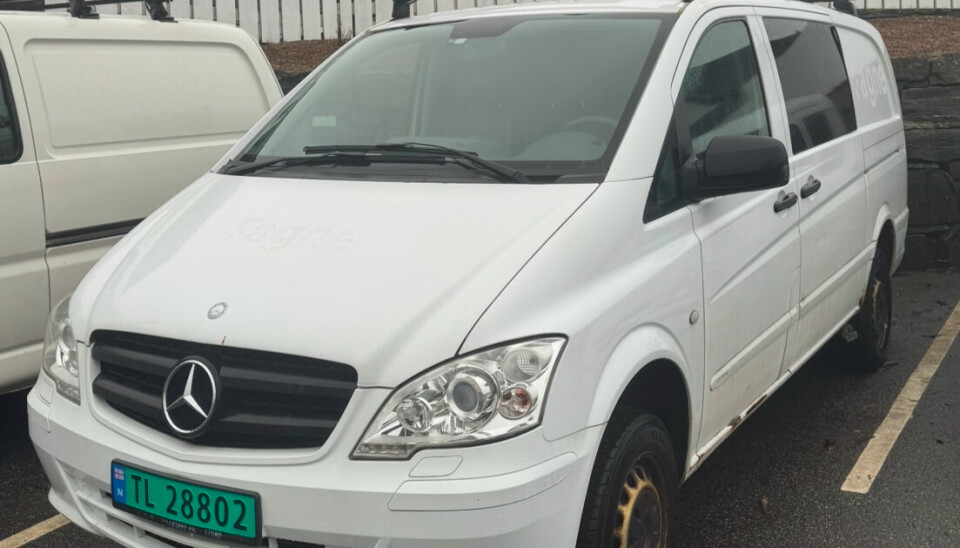 Dette er bilen som ble stjålet, og funnet igjen. En Mercedes-Benz Vito. Eier Vidar Akselsen setter stor pris på engasjementet rundt den stjålne bilen.