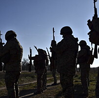 Ukrainske soldater under opptrening har desertert