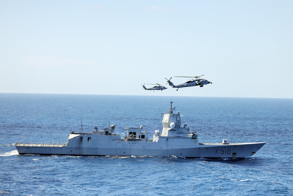 NYE FREGATTER: KNM Fridtjof Nansen på seilas. Når Norge skal erstatte Nansen-klassen vil SV at Norge skal samarbeide med Storbritannia.