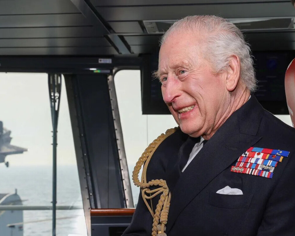 Kong Charles besøkte hangarskip