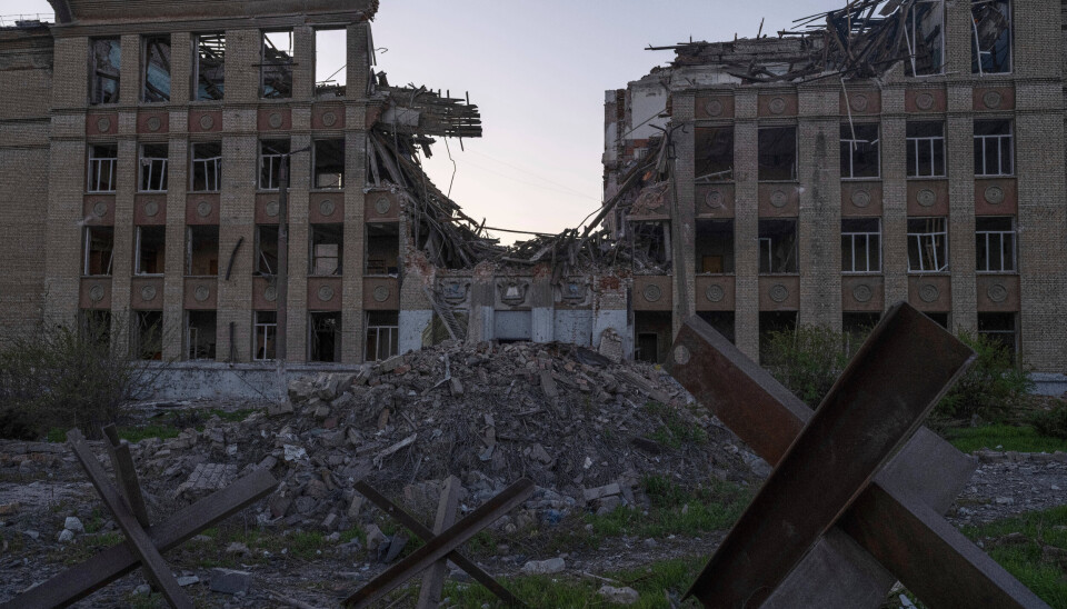 STORE SKADER: Krigen mellom Russland og Ukraina har ført til enorme skader. Bildet er fra bysentrum av Kostjantynivka påskeaften.