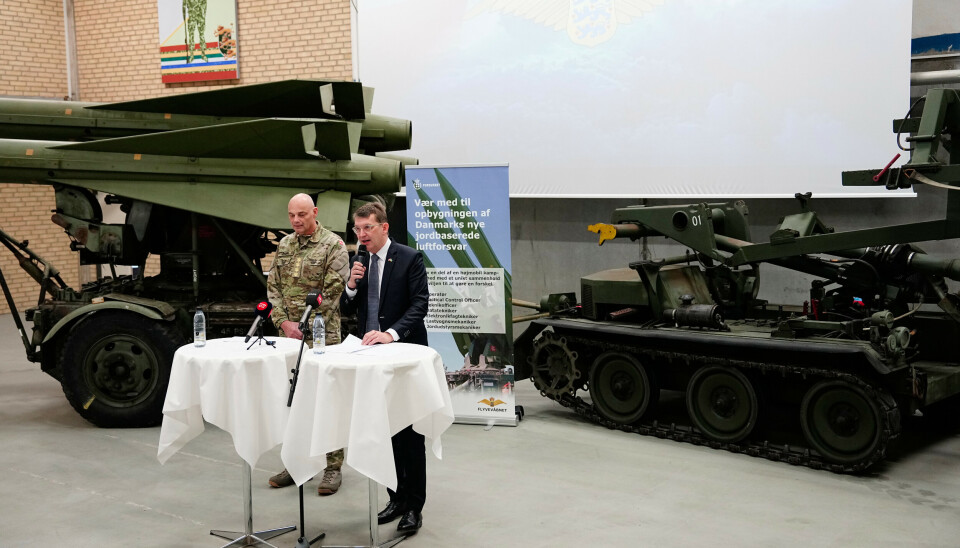 PÅDRIVERE: Danmarks forsvarssjef Michael Hyldgaard (t.v.) og forsvarsminister Troels Lund Poulsen ønsker å etablere et hovedkvarter i Nato-regi i Danmark.