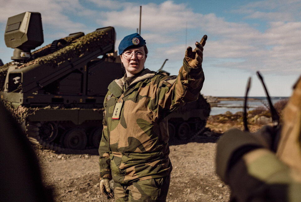 Øvelse Formidable Shield på Andøya. NOMAD høymobilt luftvernsystem med kort rekkevidde. Annbjørg Elvebakke, batterisjef kampluftvernbatteriet i Hæren.