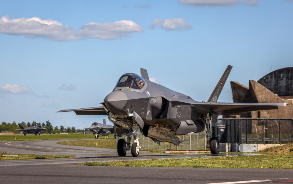 JAGERFLY: Det danske forsvaret har fått en ny leveranse av F-35 kampfly. Etter forsinkelsen i F-35 programmet ser det nå ut som programmet er på sporet igjen,
