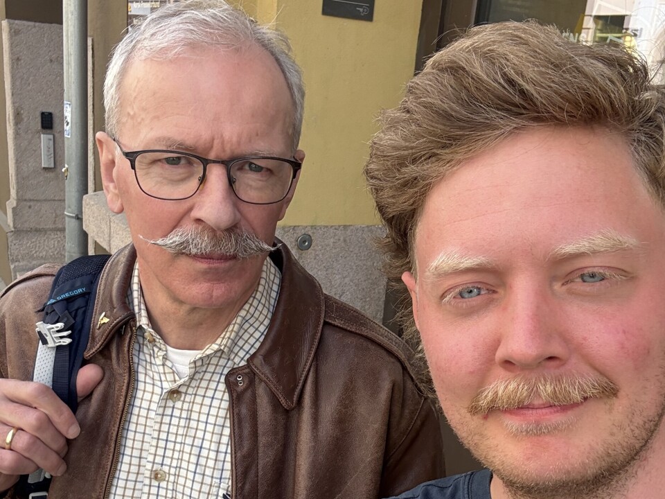BART: Ansiktsbehåring ble et naturlig tema i ukens episode. Erlend har nylig grodd bart. Han henter livslang innsikt fra Palle, som har hatt sin siden ungdomsskolen.
