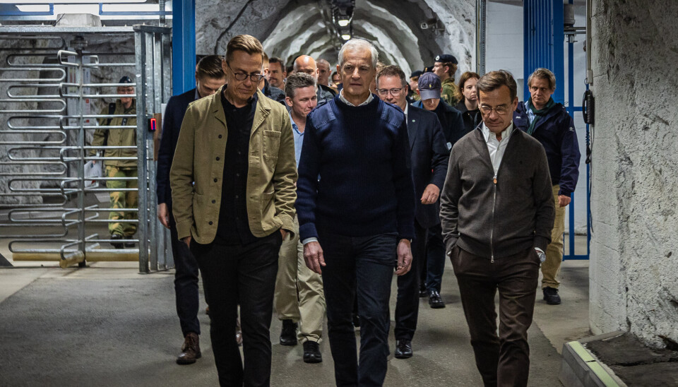 BODØ: Statsminister Jonas Gahr Støre bekrefter at Bodø får Nato-senteret. Bildet viser Støre sammen med Finlands president Alexander Stubb (t.v.) og Sveriges statsminister Ulf Kristersson (t.h.) i anlegget til Forsvarets Operative Hovedkvarter på Reitan utfor Bodø i juni i fjor. Det er her luftkommandoen skal etableres.
