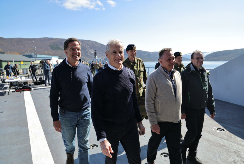 KV SVALBARD: Rutte, Støre og statsrådene på KV Svalbard.