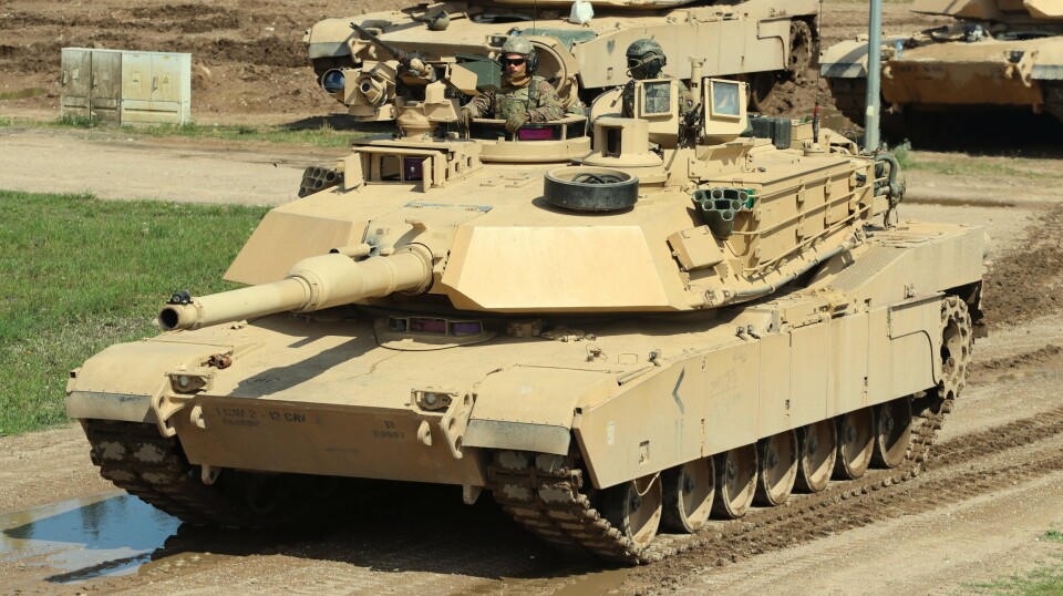MÅ KLAFFE: Det er mye logistikk som må på plass for å utnytte militært materiell. Her er en amerikansk Abrams-stridsvogn på øvelse i Polen i fjor.
