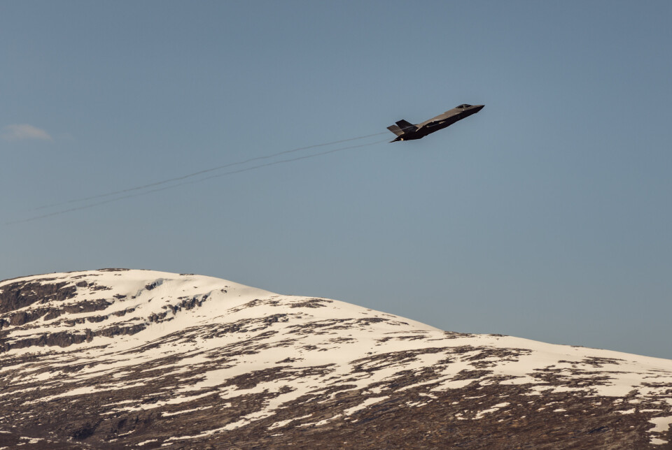 PRISØKNING: Innkøp av F-35 kampfly blir dyrere på grunn av kronekursen. Bildet er tatt 22. mai, 2025 i forbindelse med Natos generalsekretær Mark Ruttes besøk til Ramsund orlogstasjon og Evenes flystasjon.