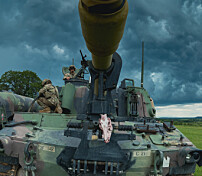 Godkjenner våpenkontrakter til Ukraina