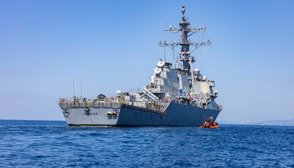 EN JAGET JAGER: Destroyeren USS Higgins, her avbildet utenfor Okinawa den 24. april 2025. Ifølge Kina ble fartøyet nylig «jaget bort» fra farvann i Sør-Kinahavet.