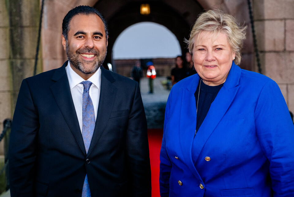 STORTINGET: Både Erna Solberg (H) og stortingspresident Masud Gharahkhani var til stede på Oscarsborg for å se den storslagne filmen.