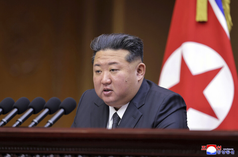 TILTAK: Uten å gå inn på detaljene varsler Kim Jong-un utvikling av nye militære tiltak som svar på amerikansk militær oppbygging i sør.