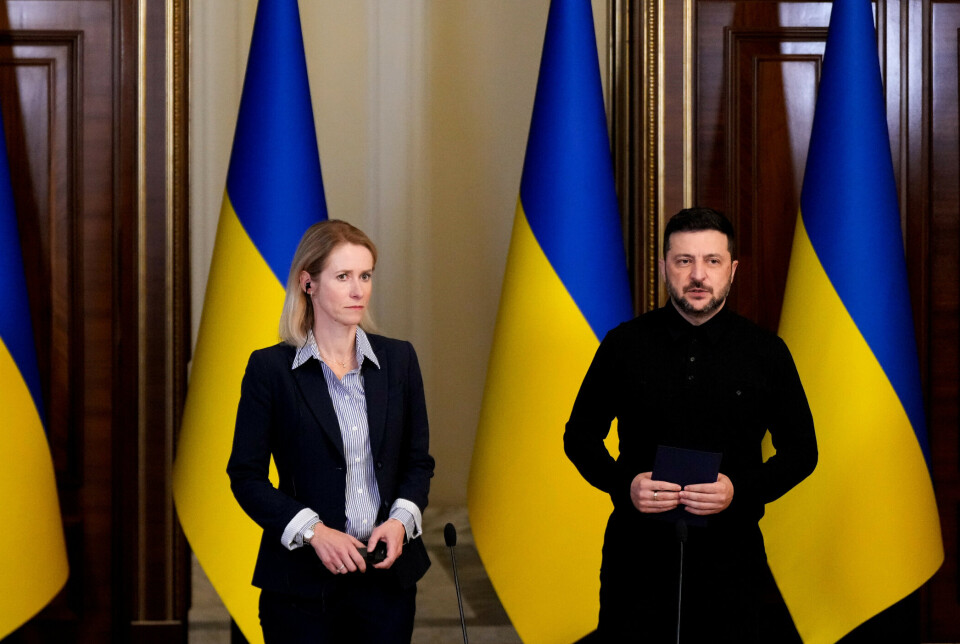 STØTTER LÅN: EUs utenrikssjef Kaja Kallas (t.v.) med Ukrainas president Volodymyr Zelenskyj da de møttes i Kyiv forrige uke.