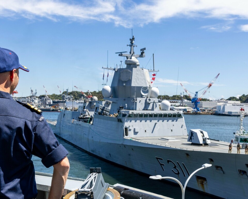 KNM Roald Amundsen er på vei tilbake fra Stillehavet