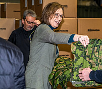 Forsvarsmateriell betalte coacher og konsulenter med utstyrsbudsjett